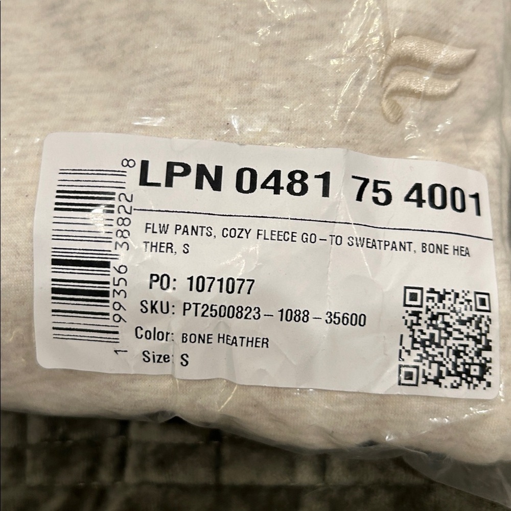 Fabletics Cozy Fleece Go-To Sweatpants Bone Heather S - Picture 6 of 6